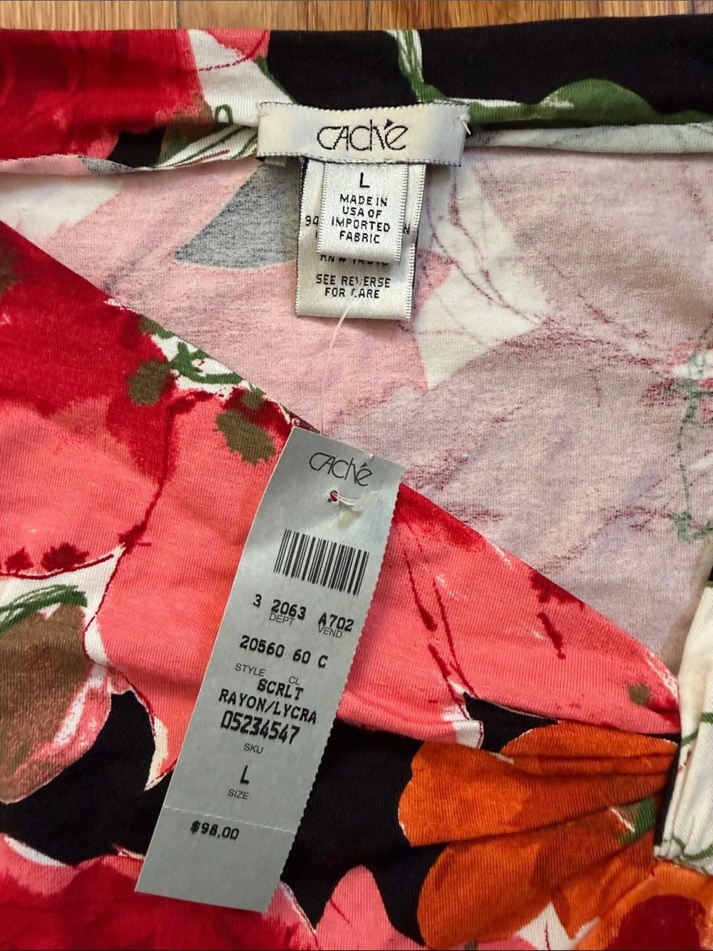 Cache Asymmetrical Floral Long-Sleeve Print Top - Picture 5 of 7